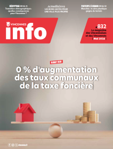 Un photo avec une maison d'un côté et des pièces de l'autre qui pèsent sur une balance