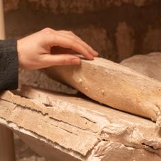 visite des fonds lapidaires credit Charlène Louesdon).jpg