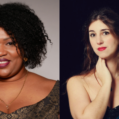 portait de deux femmes qui sourient à l'objectif