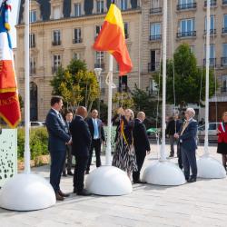 Cérémonie du 8 mai 2025 - lever des couleurs des pays invités