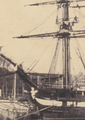 Photo d'un bateau en sépia