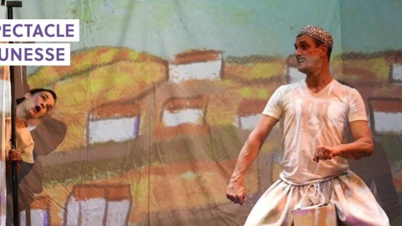 Image d'acteur de théâtre sur une scène