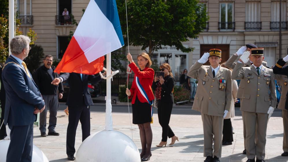 Cérémonie du 8 mai 2025 - lever des couleurs (c) Hugo Lebrun