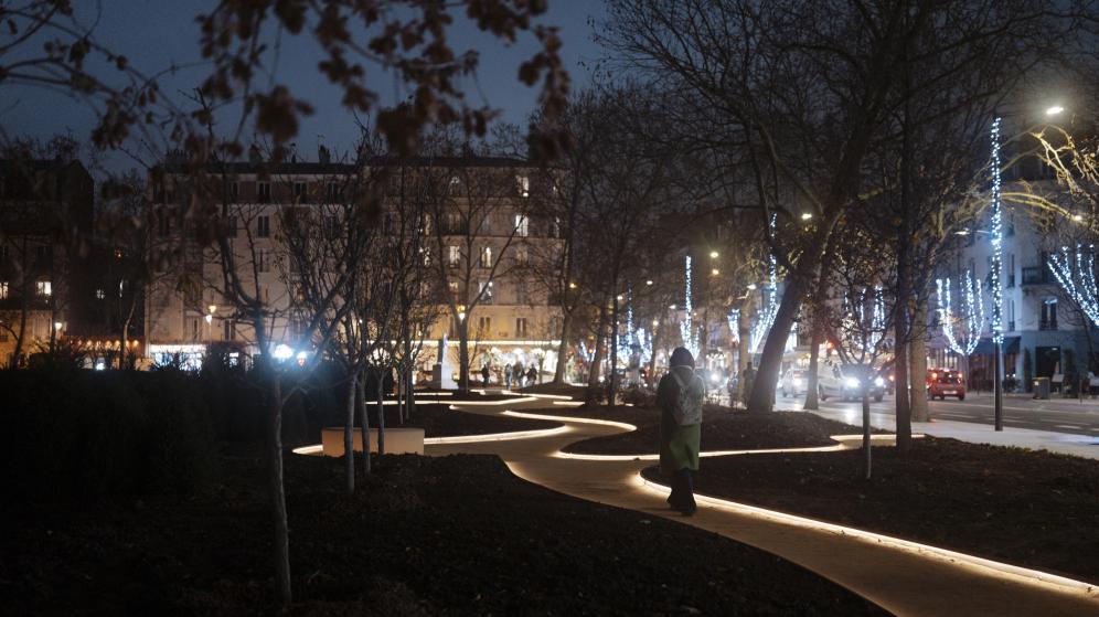 Photo abords du château illuminé