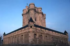 chateaudonjon